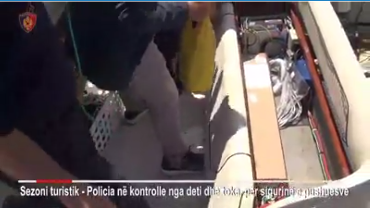 SEZONI TURISTIK/ Policia merr masa, bllokohen 17 mjete lundruese