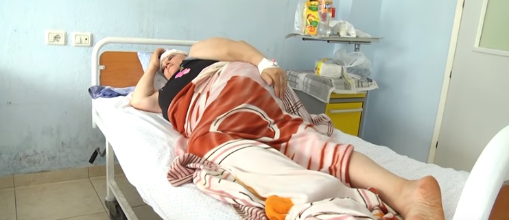 BURRI E MASAKROI ME SQEPAR/ Gruaja: I lutesha, aman mos më vrit, ai vazhdonte. U mbylla në banjë e gjaku…