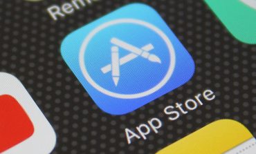 “App Store” regjistron 170 miliardë shkarkime dhe 130 miliardë dollarë xhiro