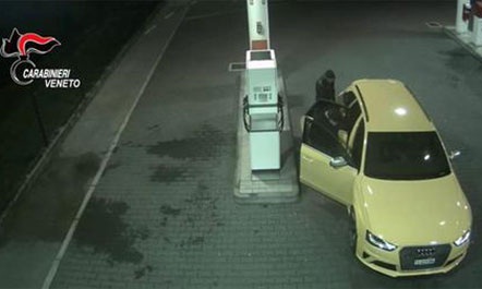 “AUDI I VERDHË QË TERRORIZOI ZVICRËN”/ Sot, TRE shqiptarët kanë… (VIDEO)