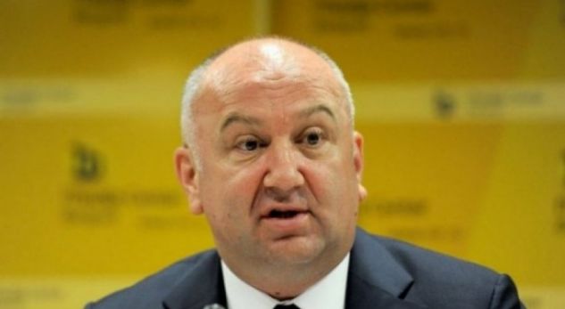 Bisedimet Prishtinë-Beograd/ Ministri serb: “Kurrë nuk do të bëjmë kompromis me Kosovën”