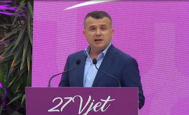 27 VJET PS/ Balla sulmon opozitën: Bandë mjeranësh që do të mbajë peng Shqipërinë…