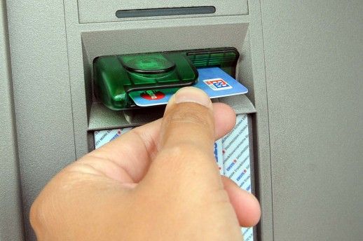 NDODH NË TIRANË/ E reja ngre ALARMIN: Tërhoqa lekë nga bankomati, por kartmonedha ishte e…