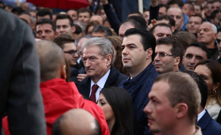 Shpërthen Berisha: Negociatat s’do hapen në qershor, të ikë Edvin Kristaq Rama