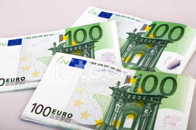 Euro e merr lehtë veten, kursi i këmbimit stabilizohet rreth 126 lekëve