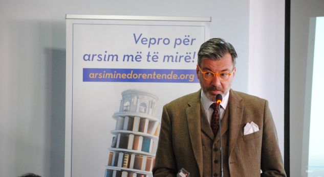 Ambasador gjerman: Ndarja e Kosovës do të shkaktonte kaos