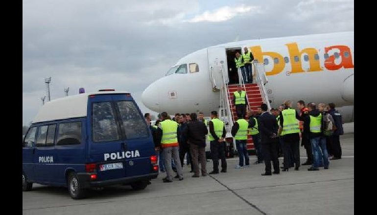 I dënuar me 22 vite burg në Itali për TRAFIK KANABISI, arrestohet në Lezhë 38-vjeçari