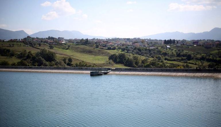 MBYTJA E 12 VJEÇARIT NË LIQENIN E FARKËS/ Polumbarët po kërkojnë trupin…
