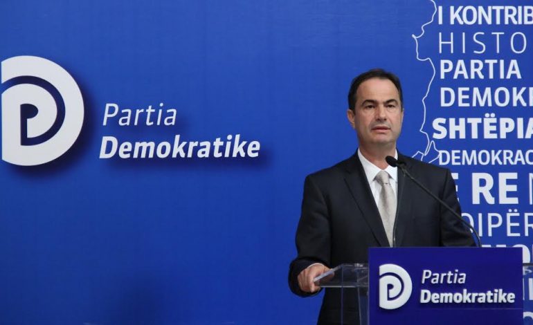 Luçiano Boçi sqaron sherrin në komision: Fidel Ylli bëri të fortin, nuk durova dot kur më përmendi…