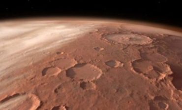 Burimi i shkëmbinjve misteriozë në Mars mund të jenë shpërthimet vullkanike