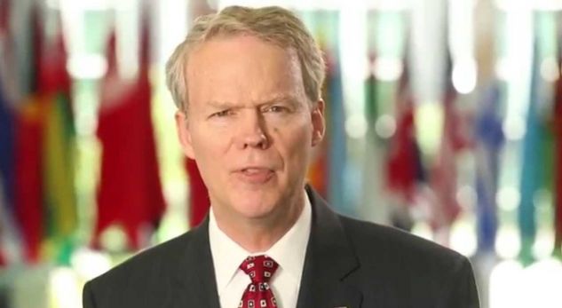 Ambasadori amerikan Delawie: Pa normalizim të raporteve me Serbinë s’ka BE dhe NATO për Kosovën