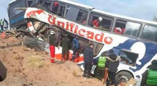 Bolivi: Aksidenti me autobus lë 17 të vdekur dhe 30 të plagosur