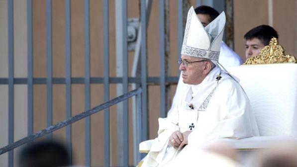 Mesazhi i Papa Françesku: Familja është një e vetme, e formuar nga burri dhe gruaja