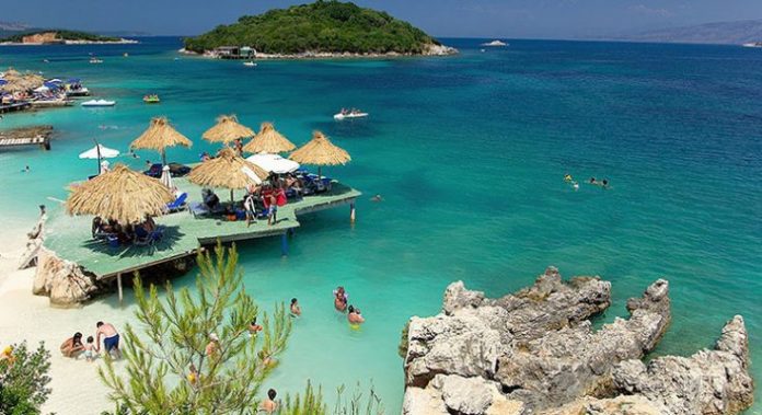 SEZONI TURISTIK/ 20 mijë KONTROLLE në bizneset me aktivitet privat