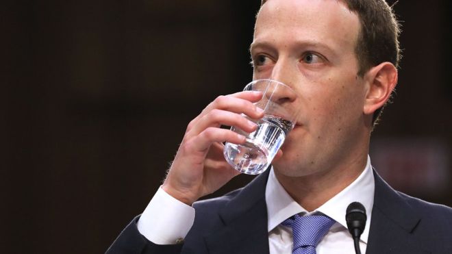 STUDIM/ Ç’po ndodh me Facebook, adoleshentët po shkojnë drejt…