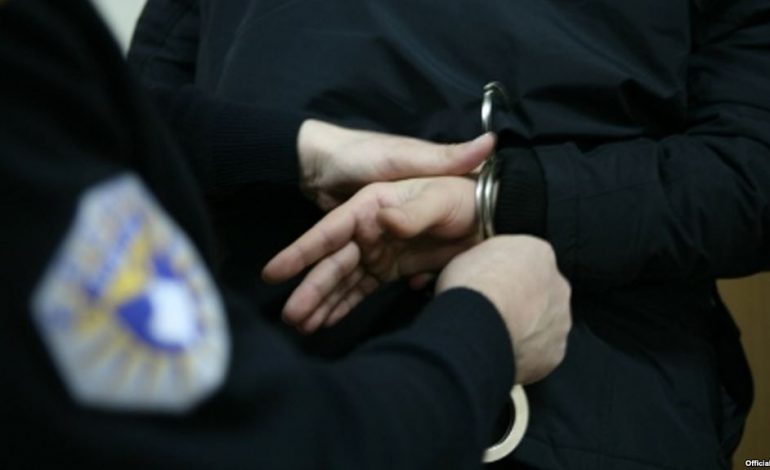 ISIS HYN NË KOSOVË?/ Policia KAP 4 të dyshuar. Po bënin gati një SULM TERRORIST në…