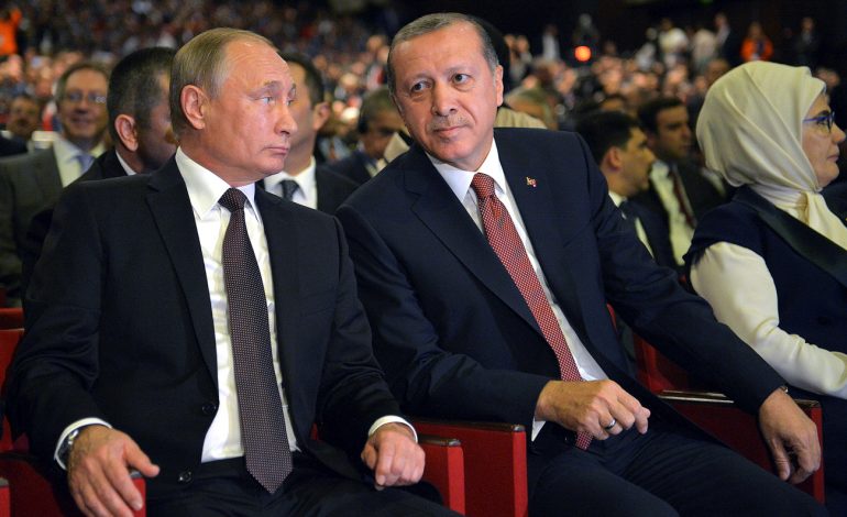 Putin telefonon Erdogan, ja se për çfarë e garantoi