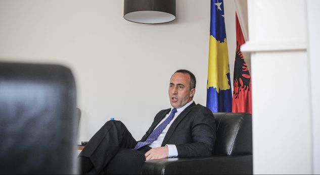 Liberalizimi i vizave/ Zyrtarja e lartë e Komisionit Evropian në takim me Haradinaj