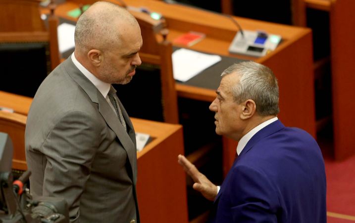 “PRONA BUJQËSORE”/ Ruçi: Mos kini frikë nga koperativat. Gjithçka është ekonomi or mik!