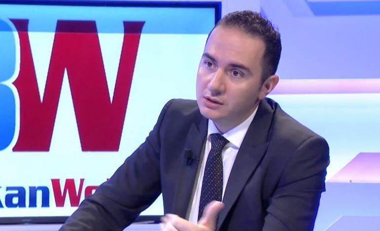 Ervin Salianji paralajmërim TË FORTË: Nëse shkelet vija e kuqe për Teatrin, revolta…