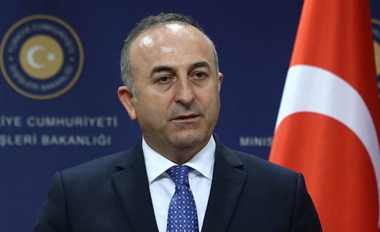 Ministri i jashtëm turk, Mevlud Cavushoglu pezullon marrëveshjen me Greqinë