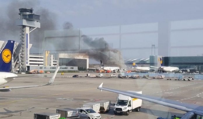 10 të plagosur kanë mbetur pas zjarrit në aeroportin e Frankfurtit në Gjermani