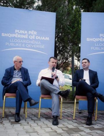 “Vettingu po ecën shumë mirë”/ Balla dhe Ahmetaj mesazh nga Elbasani: Pas pak ditësh presim….