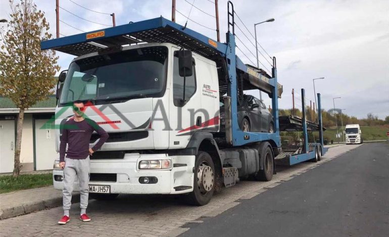 3.4 MILIONË EUROT/ Klevi Cani, 20 vjeçari FOTO me “VALIXHEN E LEKËVE”. Dyshimet…