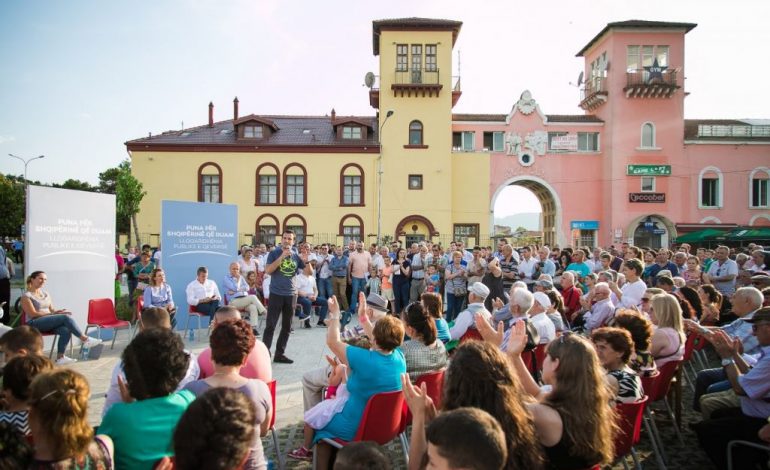 Veliaj “THUMBON” opozitën: T’i thuash popullit se nuk e dua BE meqë qeveris PS, është tradhti kombëtare