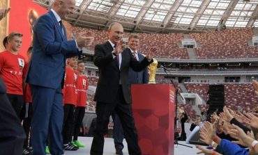 Vladimir Putin flet para gjithë botës: Futbolli na bashkon të gjithëve