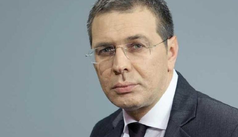 Arrestohet gazetari grek/ “Vrau” Presidentin, Kryeministrin dhe ministrin e Greqisë