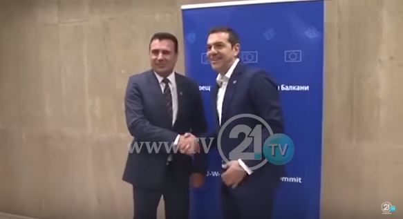 Zaev dhe Tsipras “shkrijnë akullin”, çfarë u diskutua në bisedën telefonike që zgjati 1 orë