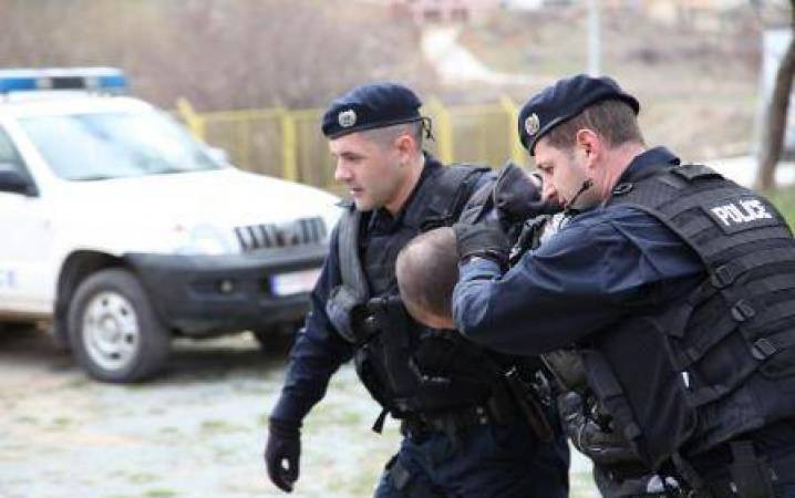 Arrestime masive në Kosovë, 19 persona të ndaluar për vepra të ndryshme penale