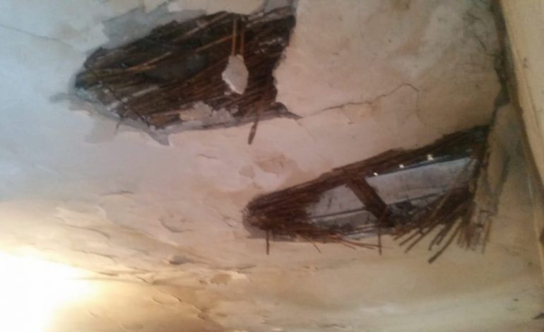 LËKUNDJET E TËRMETIT “SHKUNDIN” ELBASANIN/ Dëme të mëdha në banesat që… (FOTO)