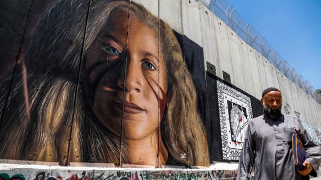 KONFLIKTI IZRAEL-PALESTINË/ Burgosen artistët që pikturuan portretin e adoleshentes