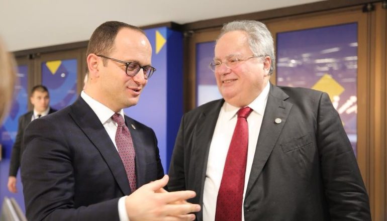 MARRËVESHJA ME GREQINË/ Kotzias e thotë TROÇ: Nuk kemi përmendur Vorio Epirin dhe…