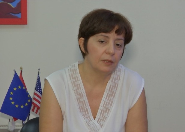 MATURA SHTETËRORE 2018/ Drejtoresha Vrapi: Këtë vit më mirë kalueshmëria. Vetëm një…