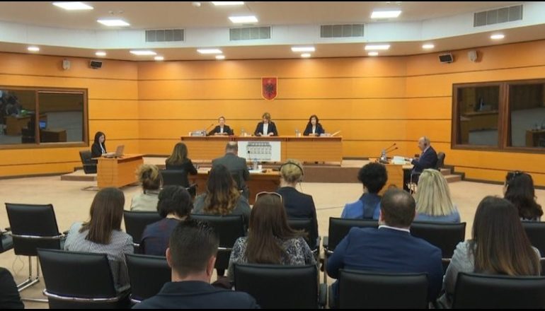 Propozimi ERALIUS: Të “djegurit” nga VETTINGU të mos bëhen avokatë, kriteret ndaluese…
