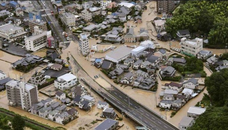 Japoni, rëndohet bilanci i viktimave nga përmbytjet, shkon në 199 numri i të vdekurve