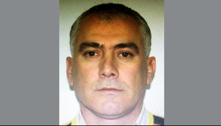 I PERFSHIRE ME ” TE GJITHA TE ZEZAT”/ Kush është 52-vjeçari MAKS MERKAJ nga Vlora, mardhënie seksuale me… (FOTO)