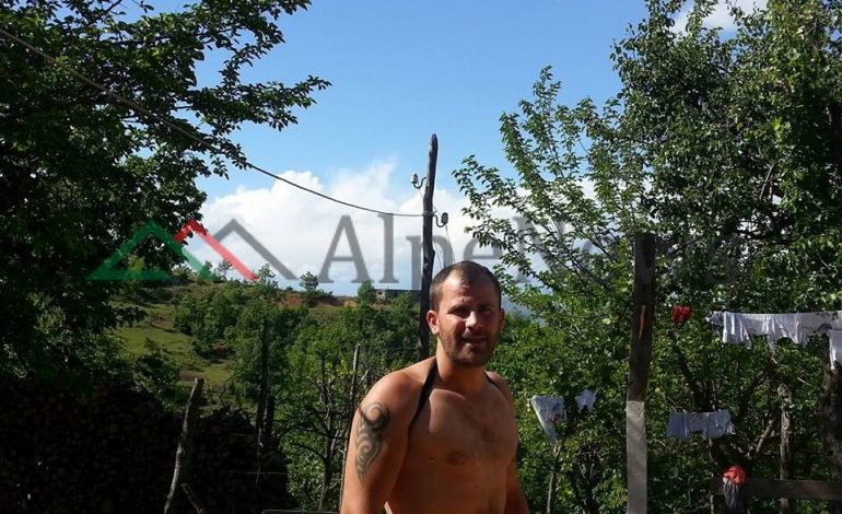 PLAGOSI PESË HERË ME THIKË 25 VJEÇARIN/ Kush është Erjon Hasani, i riu nga Puka që… (FOTO)