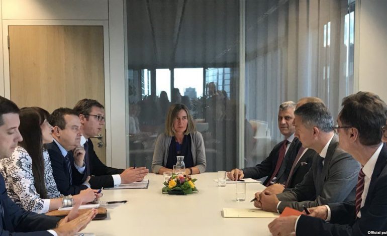 DIALOGU/ Debate rreth ideve për normalizimin e marrëdhënieve Kosovë – Serbi