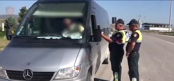 AKSIONI NDAJ SHOFERËVE/ Korça REKORD gjobash. Policia: 516 vetëm për…
