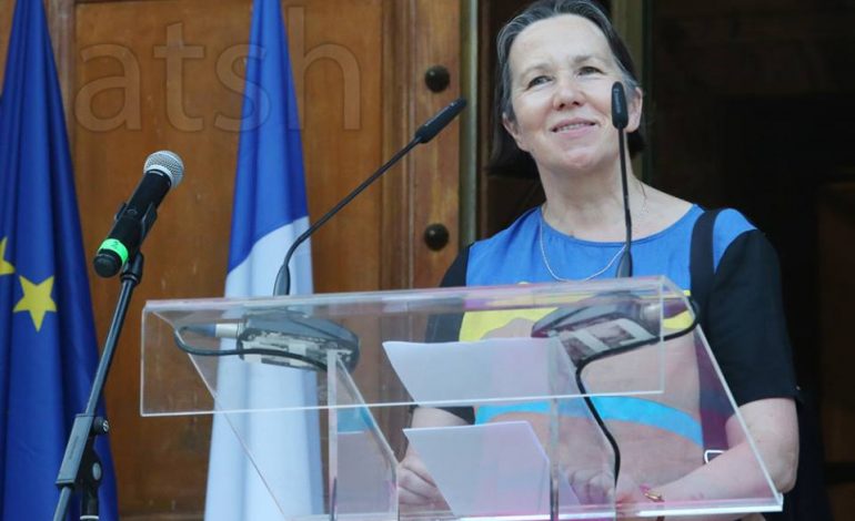 NEGIOCIATAT ME BE/ Ambasadorja e Francës forcon mesazhin: Muajt e ardhshëm vendimtarë për…
