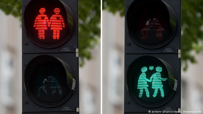 MBËSHTETJE NDAJ ORGANIZATAVE LGBTIQ/ Gjermani merr hapin e radhës: Semaforë për barazinë gjinore