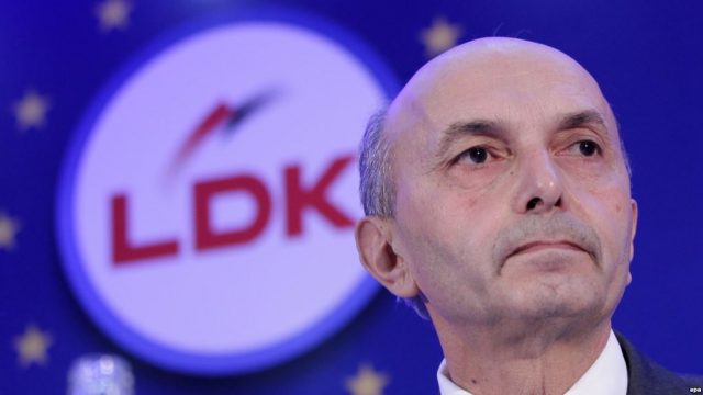 Garë për kryetarin e ri të LDK-së? Ja çfarë pritet të ndodhë në partinë më të madhe opozitare