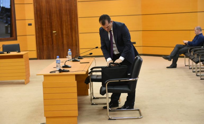 “Nuk ka deklaruar godinë tek toka”/ Prokuroi Muçi para KPK-së: Jam larguar nga fshati nuk e di…