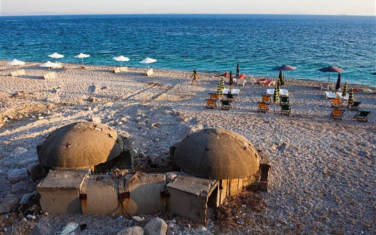“Shkoni dhe shikoni plazhet e Shqipërisë”/ Koha kur “Lonely Planet” u dashurua me ne dhe ia tha gjithë botës