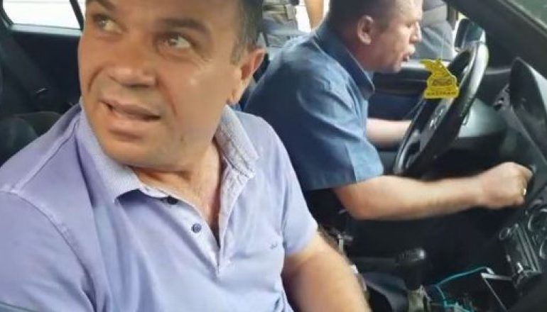 “Uiiii për kokë të nënës, ikni mo se ju q**a r**t”/ Kryetari i PD-së së Gramshit: Më falni për fjalorin… (FOTO)