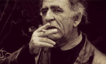 U nda nga jeta në moshën 78-vjeçare/ Nisin homazhet në nder të Fadil Hasës në Teatrin e Durrësit